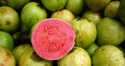 wellhealthorganic.com:5-amazing-health-benefits-of-guava